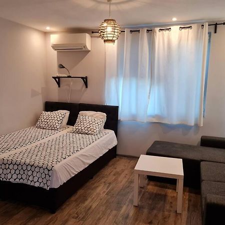 Studio Slavyanska Varna Ngoại thất bức ảnh